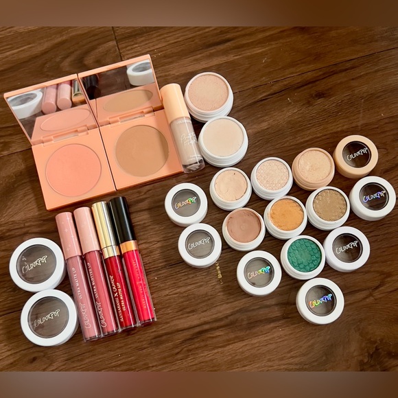 ColourPop BEAUTY BUNDLE! 😃 - Picture 1 of 16